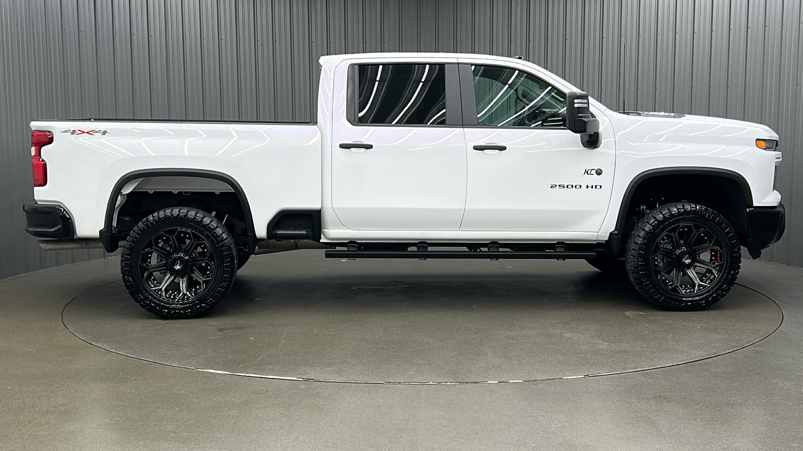 2024 Chevrolet Silverado 2500HD Custom 6