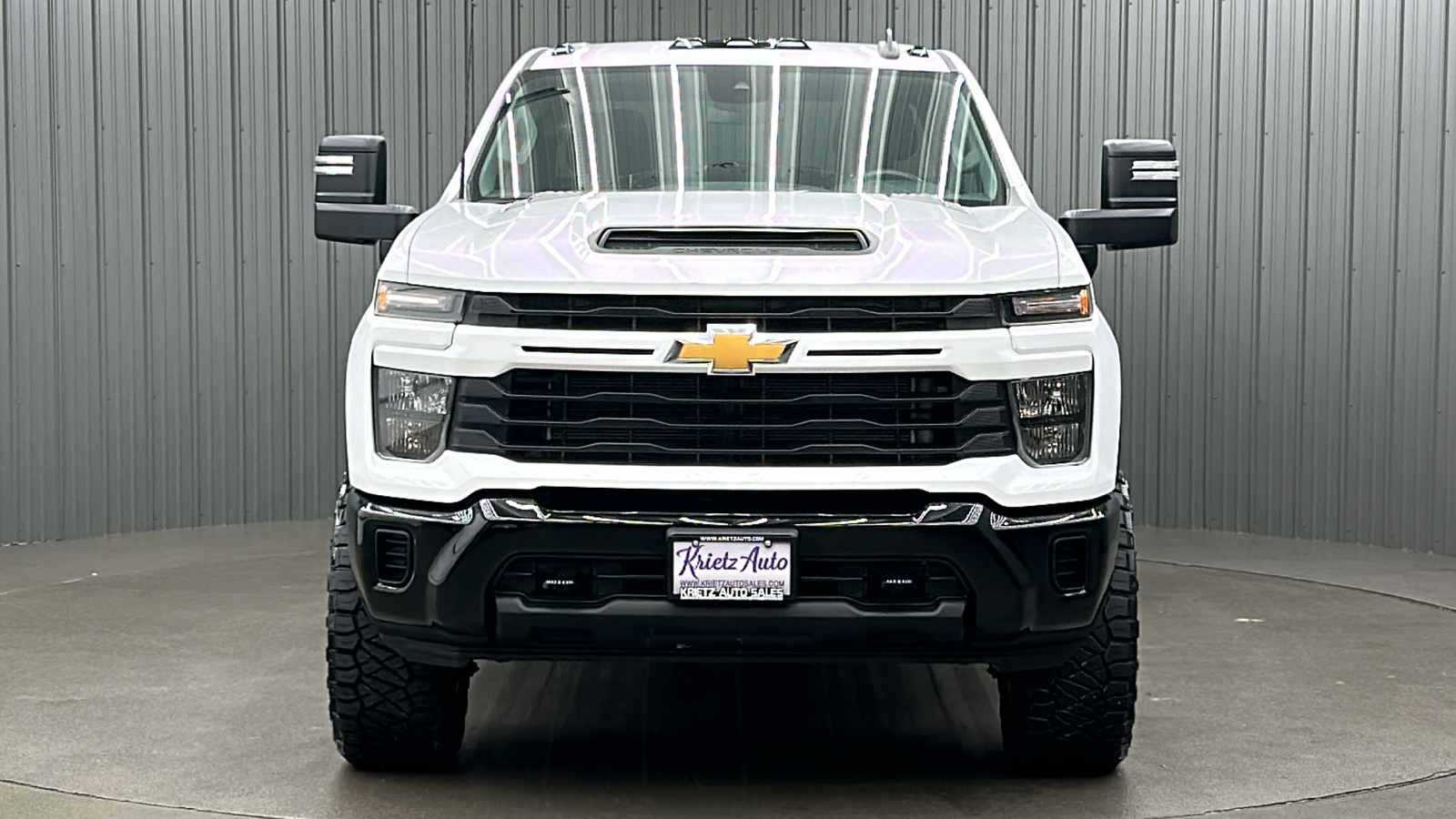 2024 Chevrolet Silverado 2500HD Custom 8