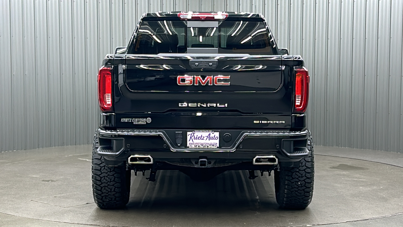 2023 GMC Sierra 1500  4