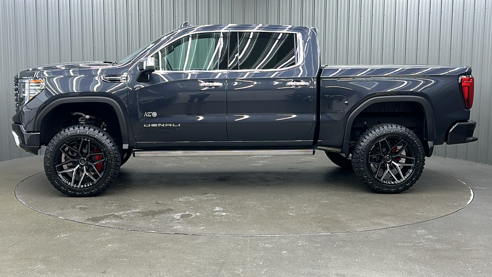 2024 GMC Sierra 1500 Denali Ultimate 2