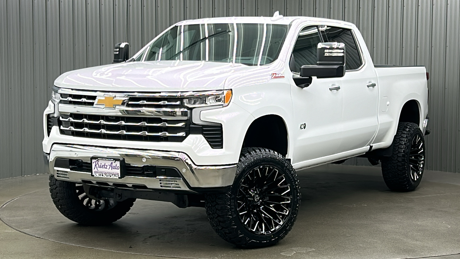 2024 Chevrolet Silverado 1500 LTZ 1