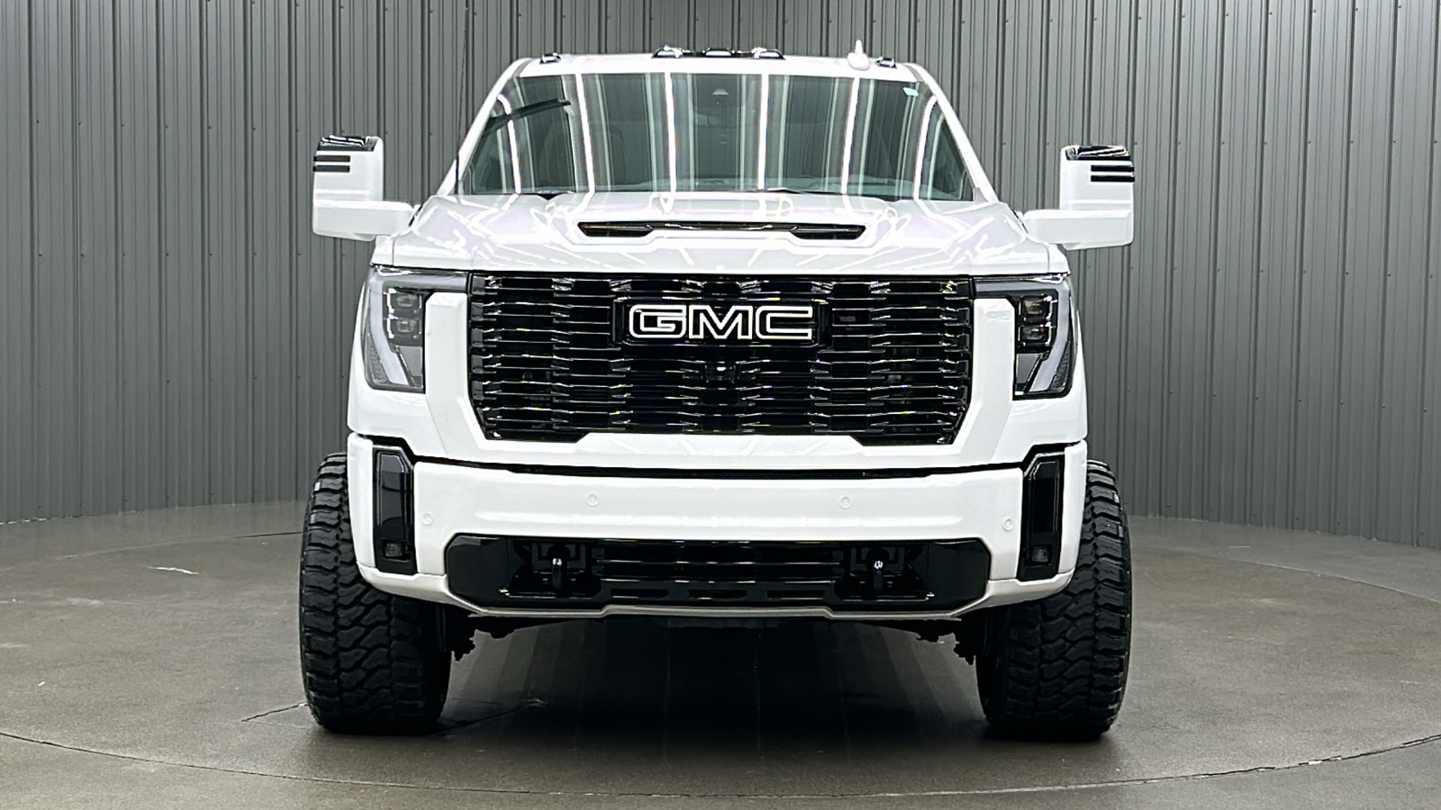 2024 GMC Sierra 3500HD Denali Ultimate 8