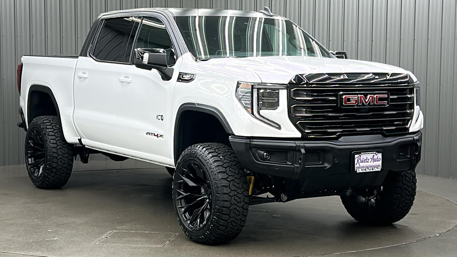 2024 GMC Sierra 1500 AT4X 7