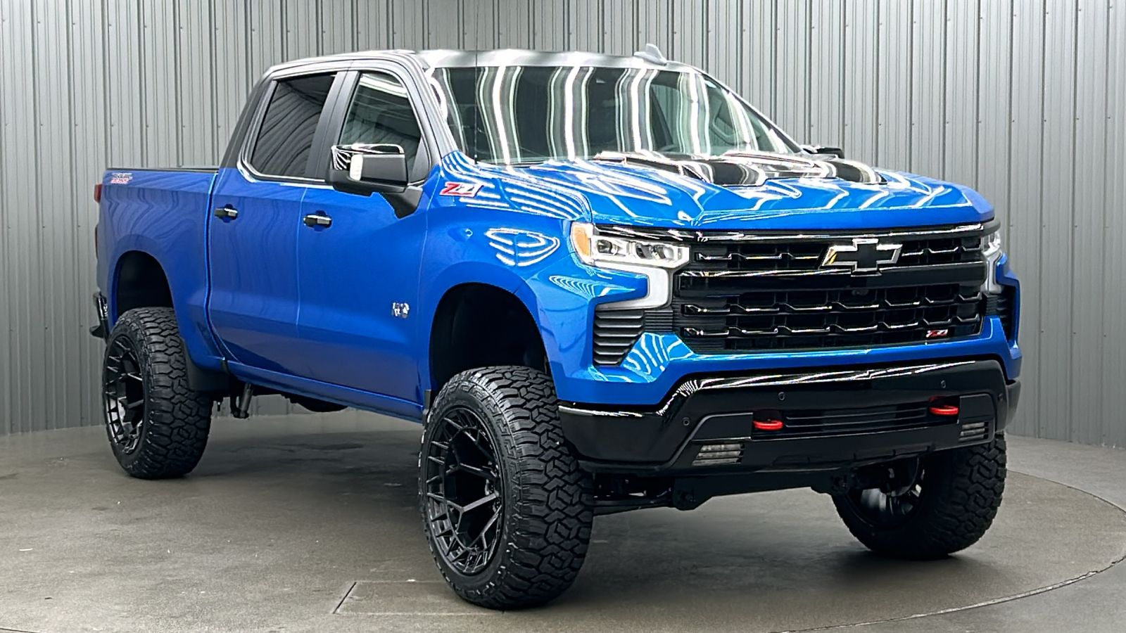 2024 Chevrolet Silverado 1500 LT Trail Boss 7