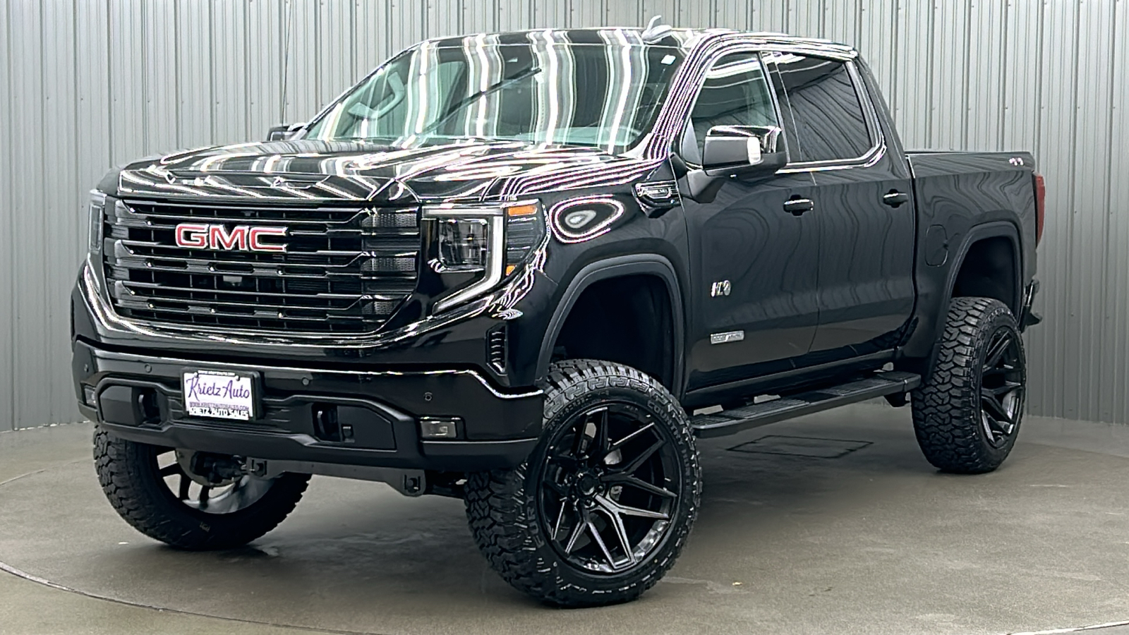 2024 GMC Sierra 1500 Elevation 1