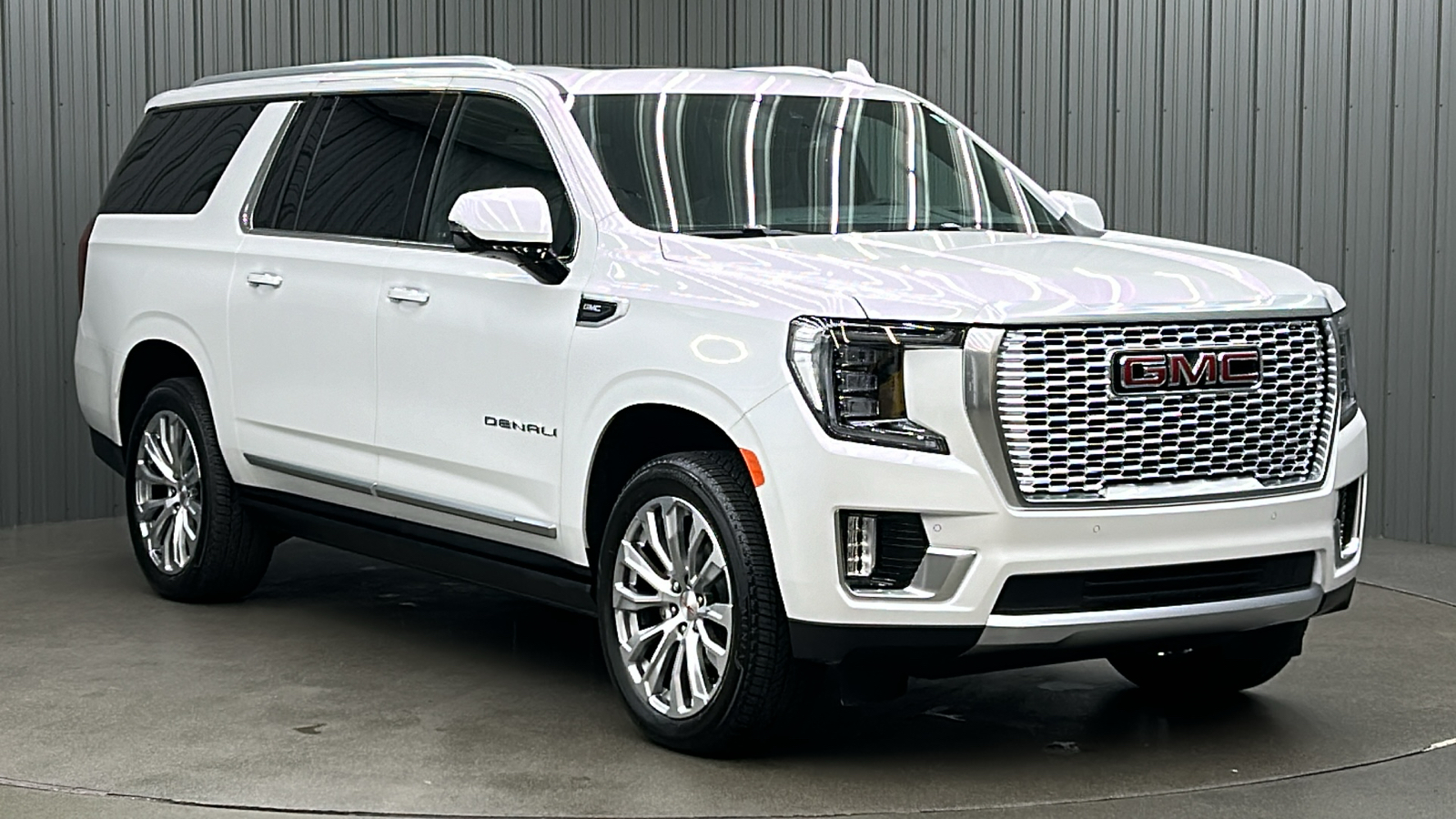 2024 GMC Yukon XL Denali 7