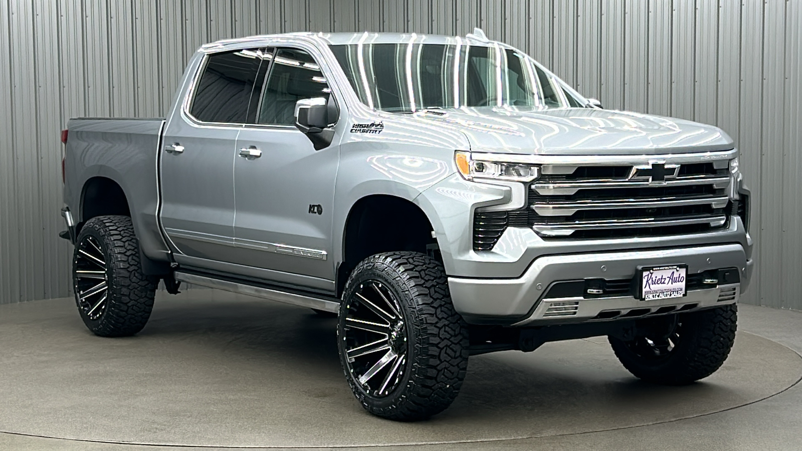 2023 Chevrolet Silverado 1500 High Country 7