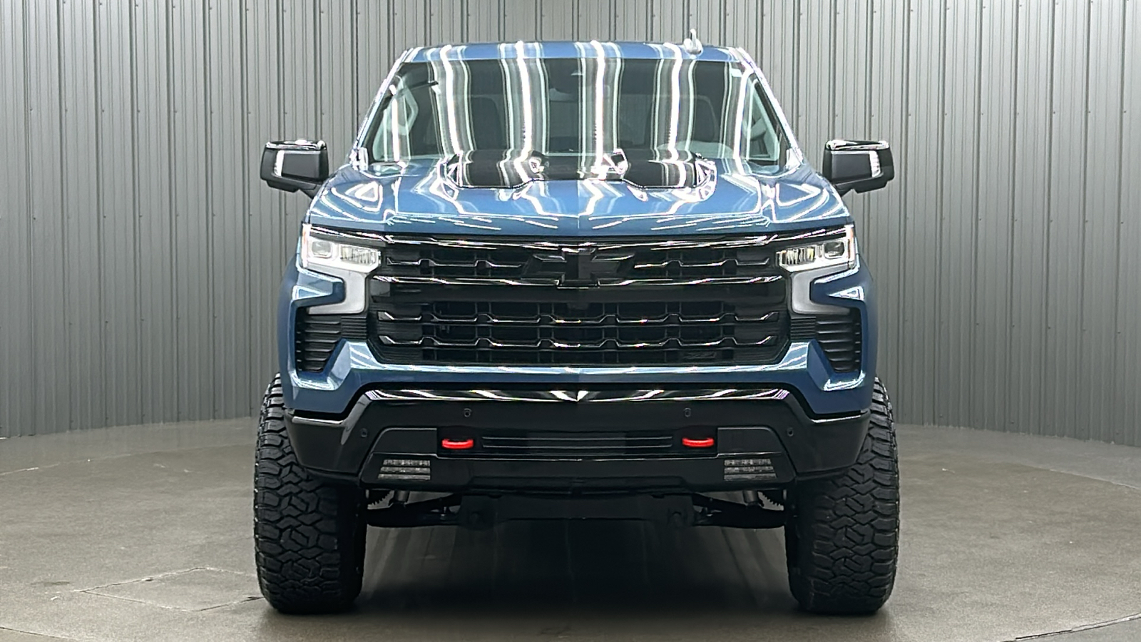 2024 Chevrolet Silverado 1500 LT Trail Boss 8