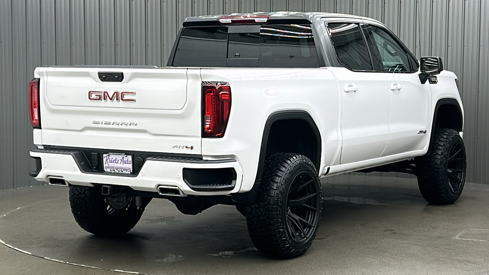 2024 GMC Sierra 1500 AT4 5