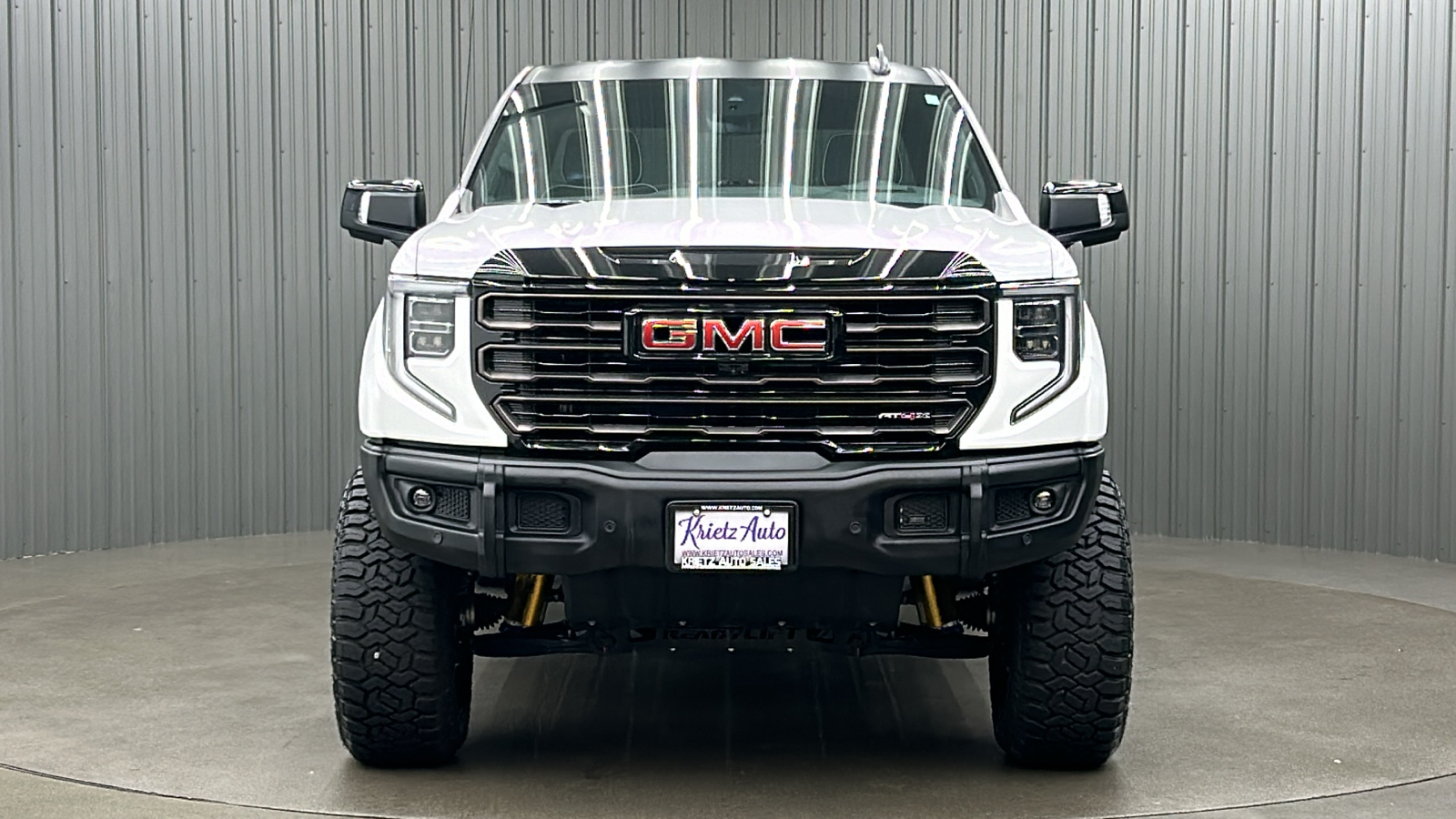 2024 GMC Sierra 1500 AT4X 8