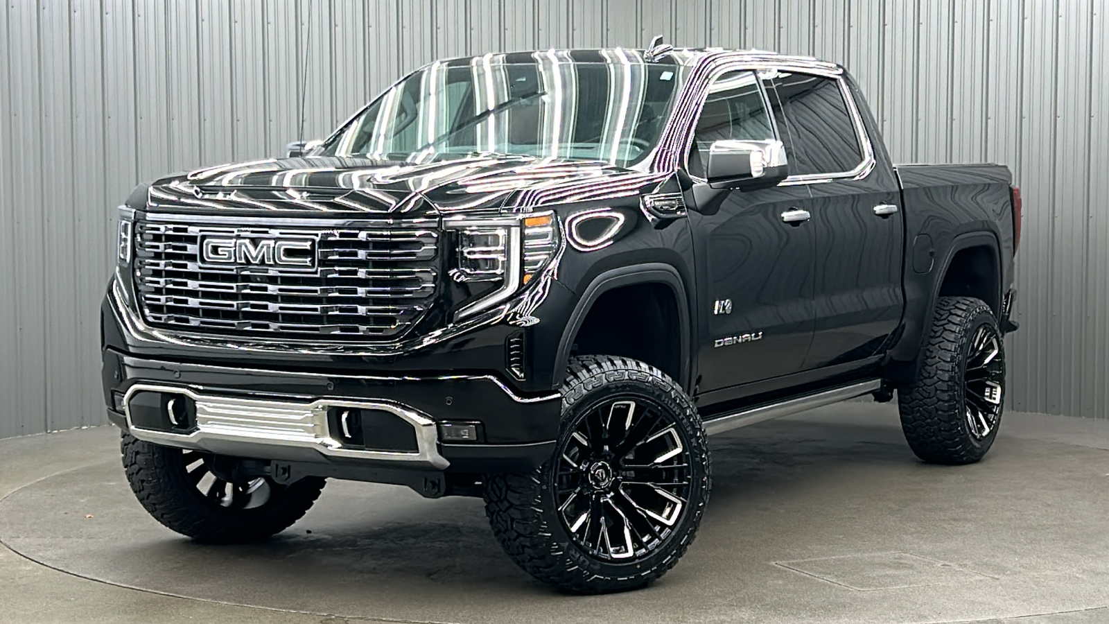 2023 GMC Sierra 1500 Denali Ultimate 1