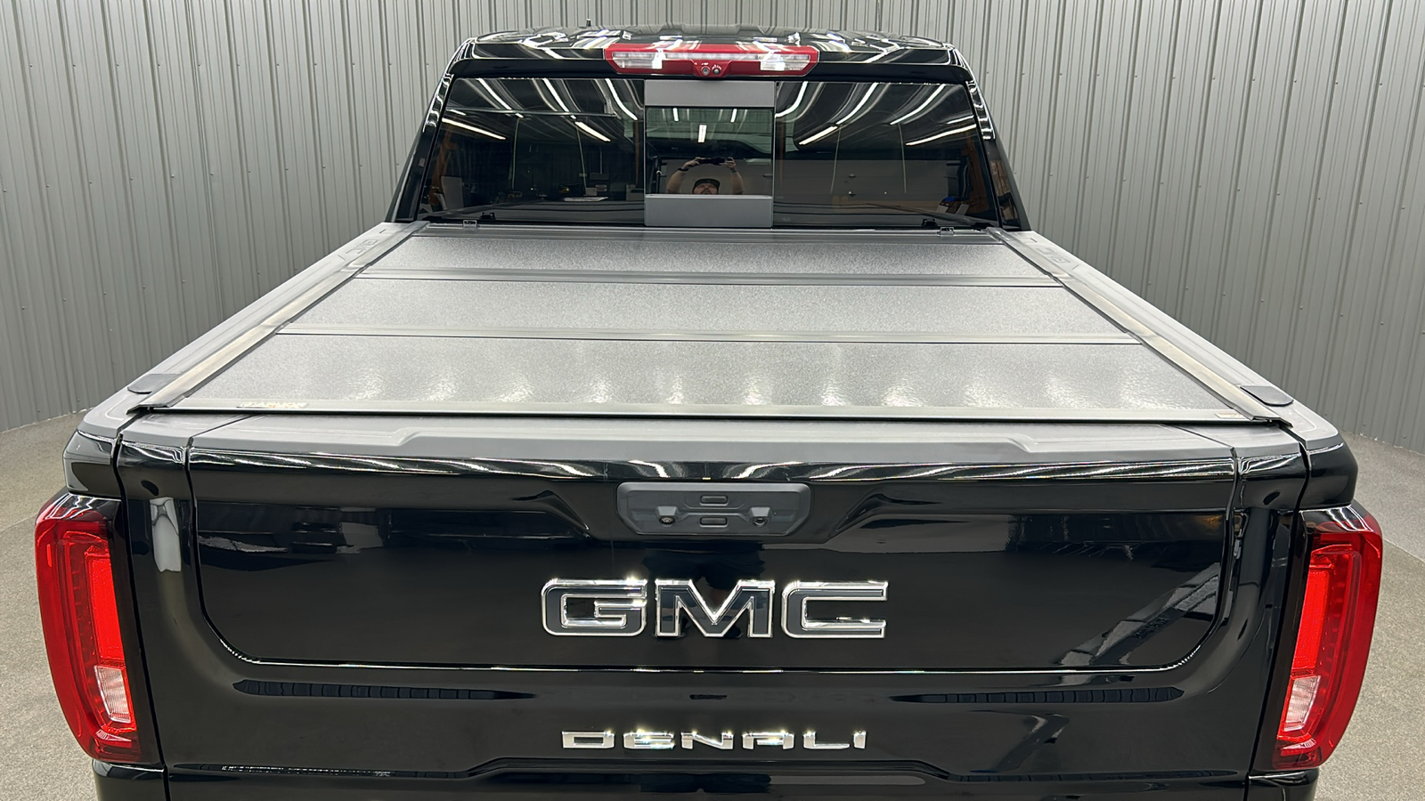 2023 GMC Sierra 1500 Denali Ultimate 17