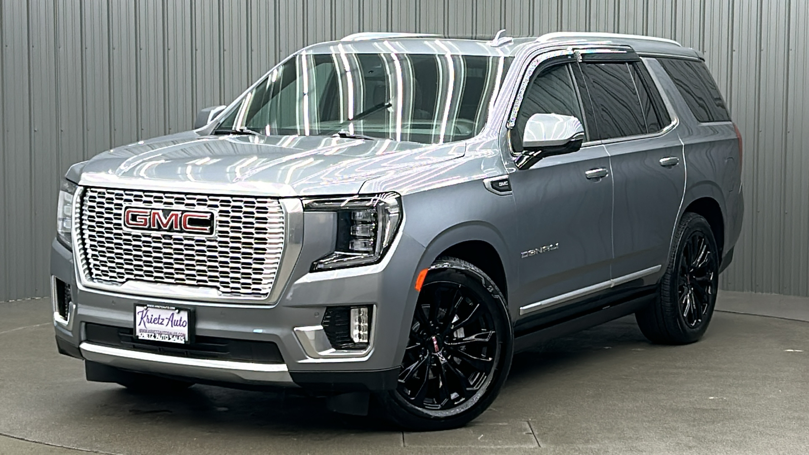 2022 GMC Yukon Denali 1