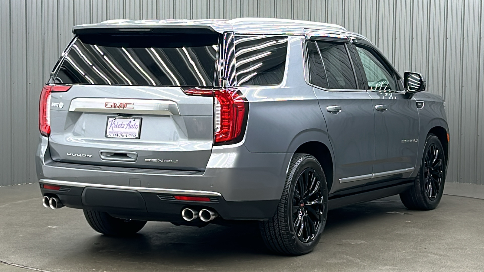 2022 GMC Yukon Denali 5