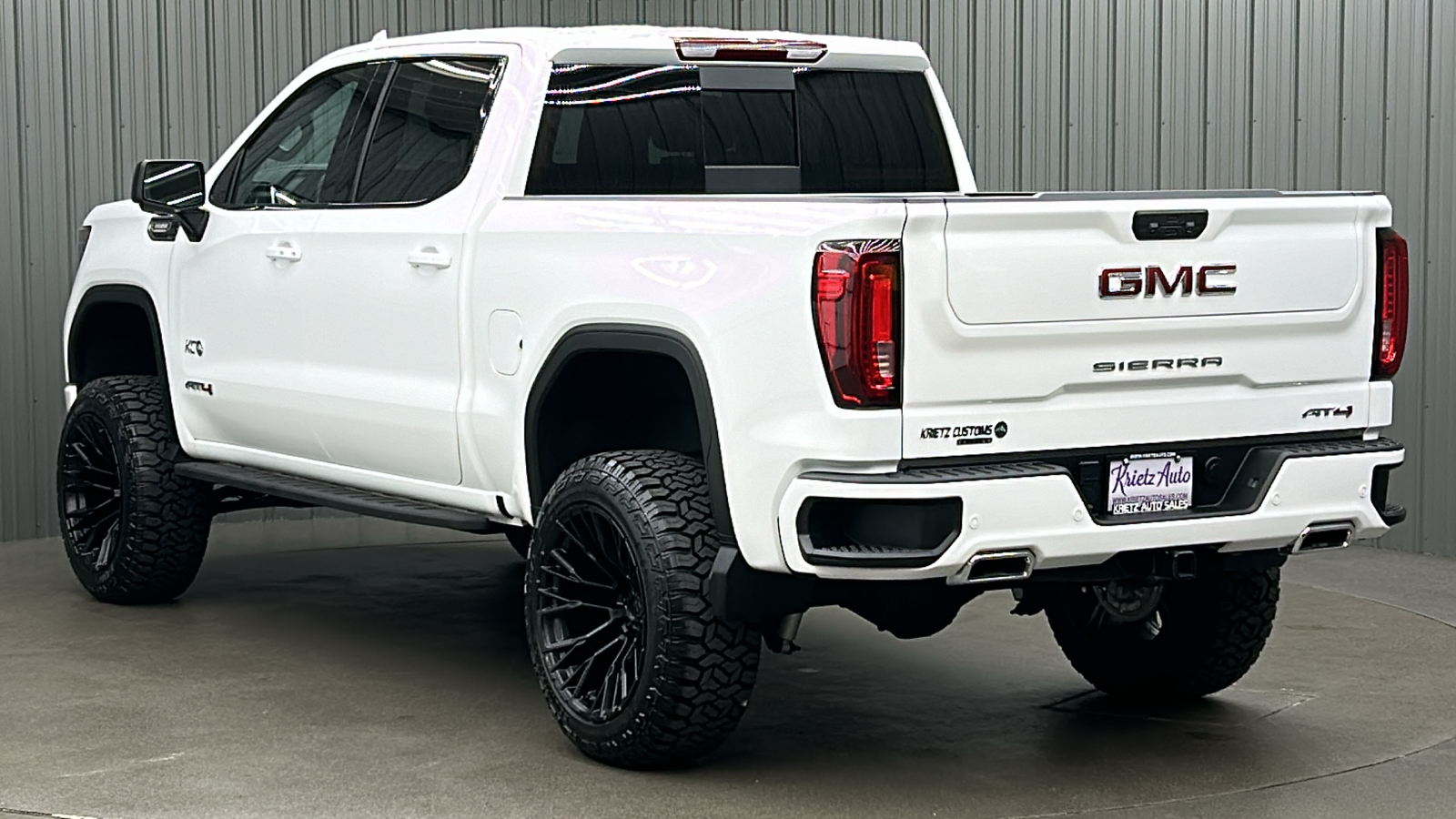 2024 GMC Sierra 1500  3