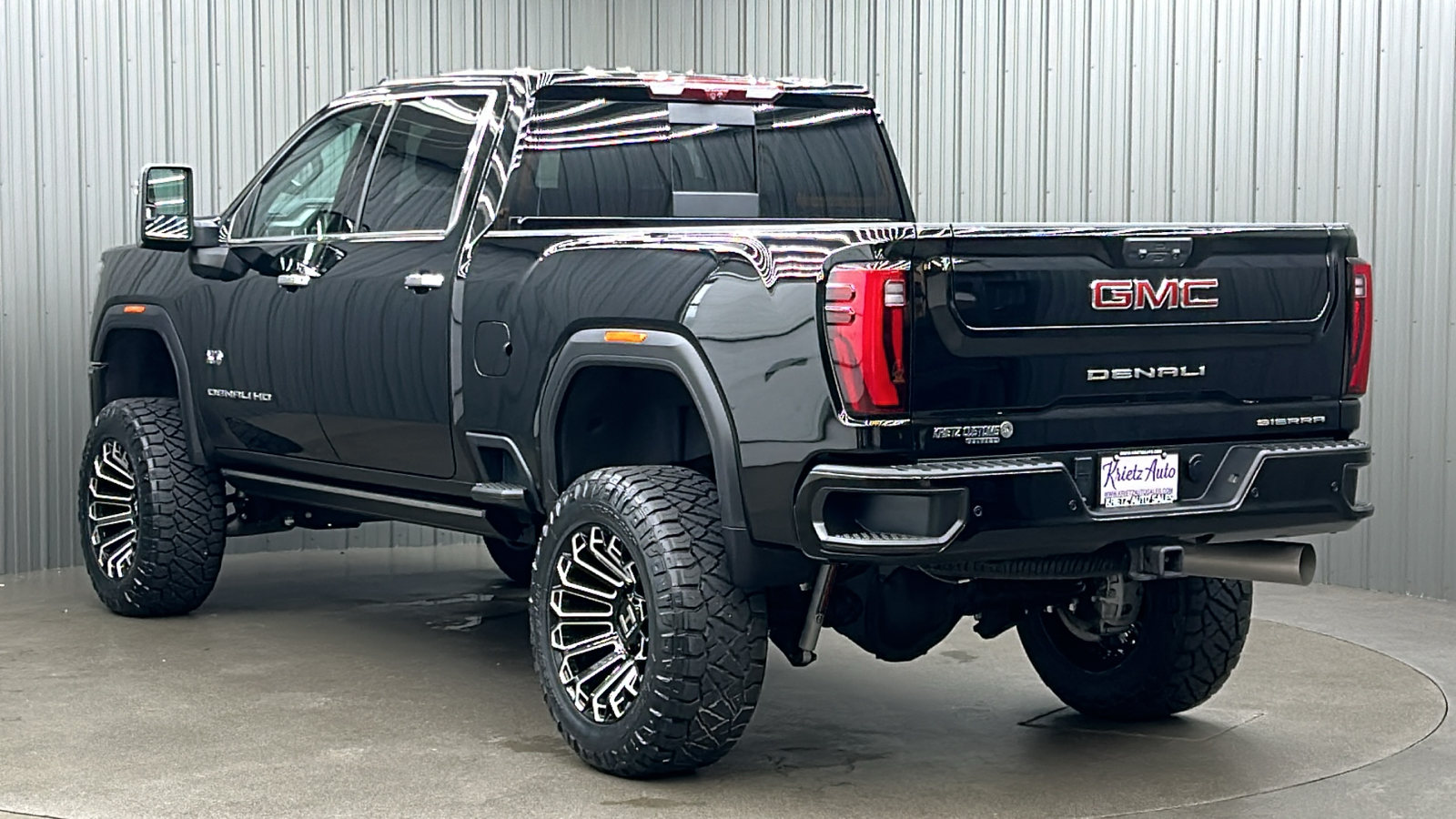 2024 GMC Sierra 3500HD Denali 3