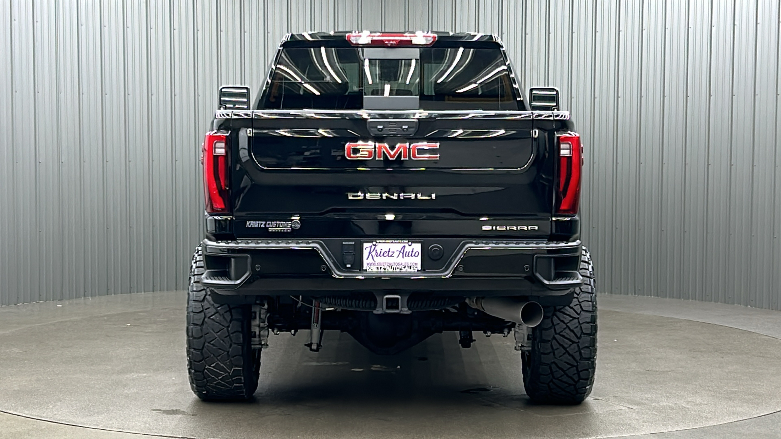 2024 GMC Sierra 3500HD Denali 4