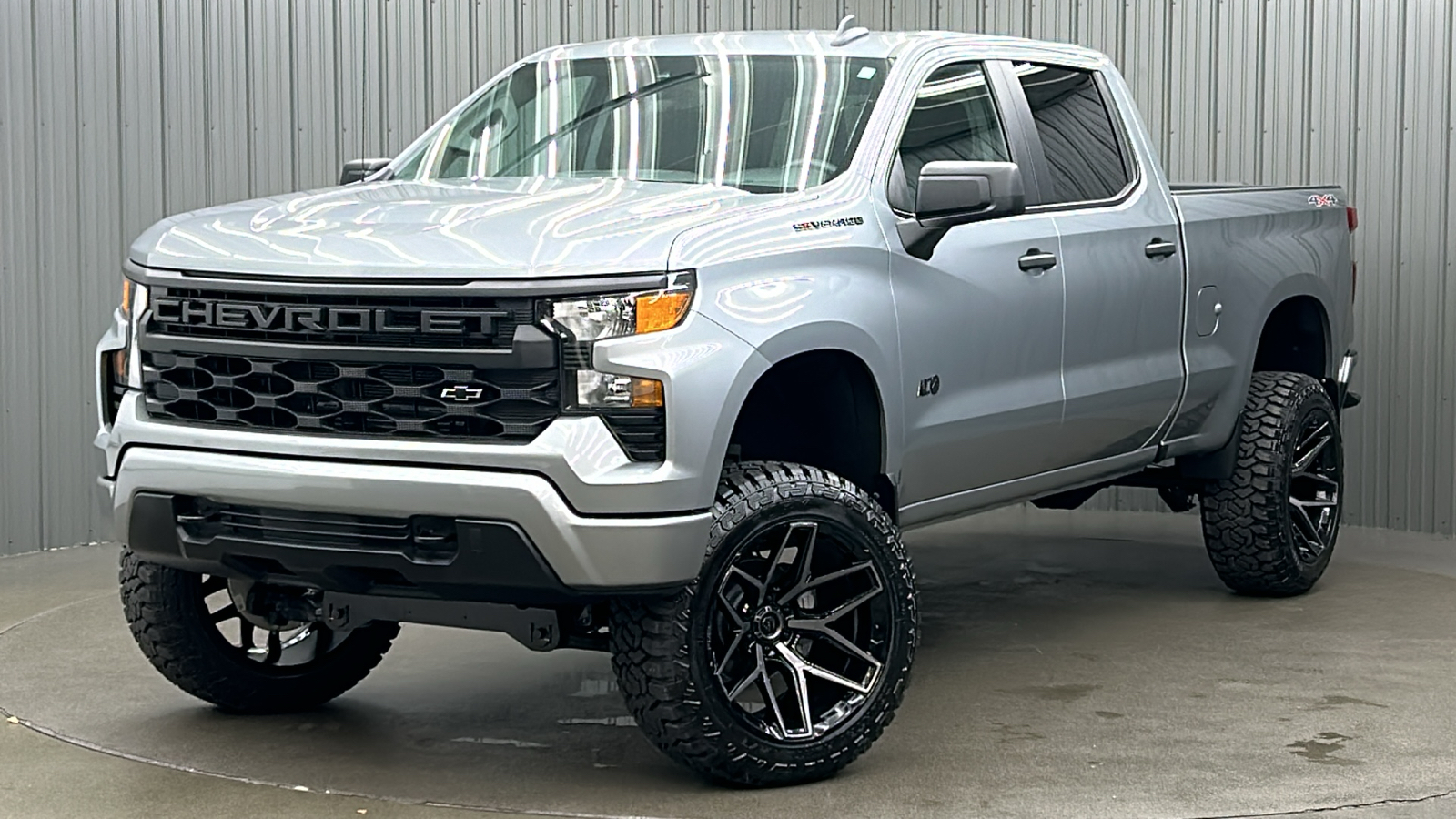 2024 Chevrolet Silverado 1500 Custom 1