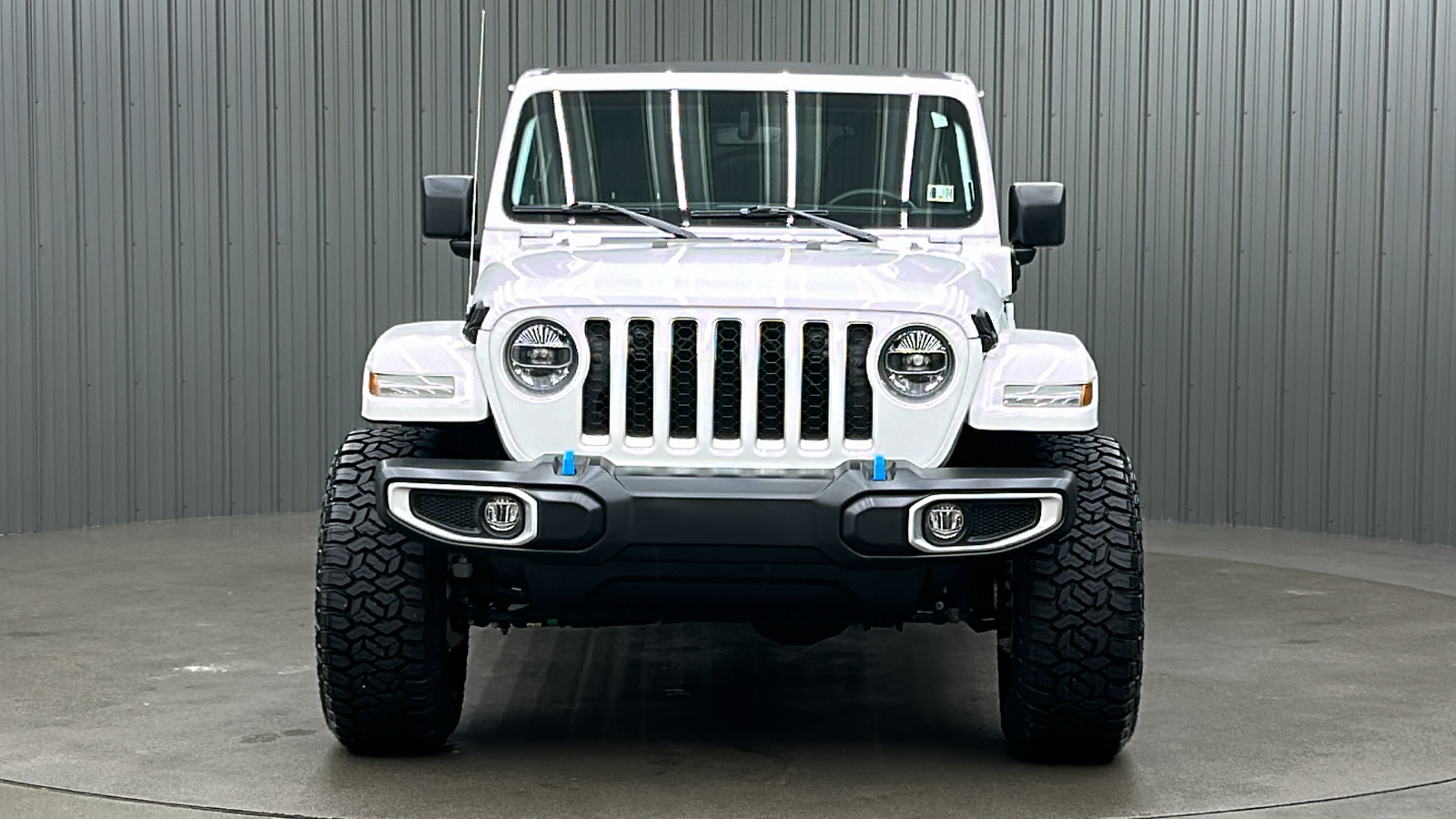 2022 Jeep Wrangler Unlimited Sahara 4xe 8