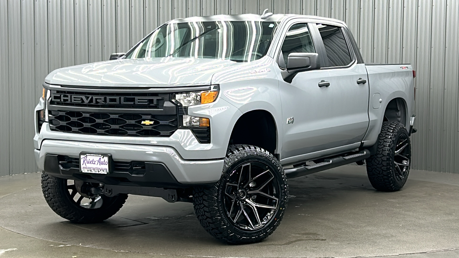 2024 Chevrolet Silverado 1500 Custom 1