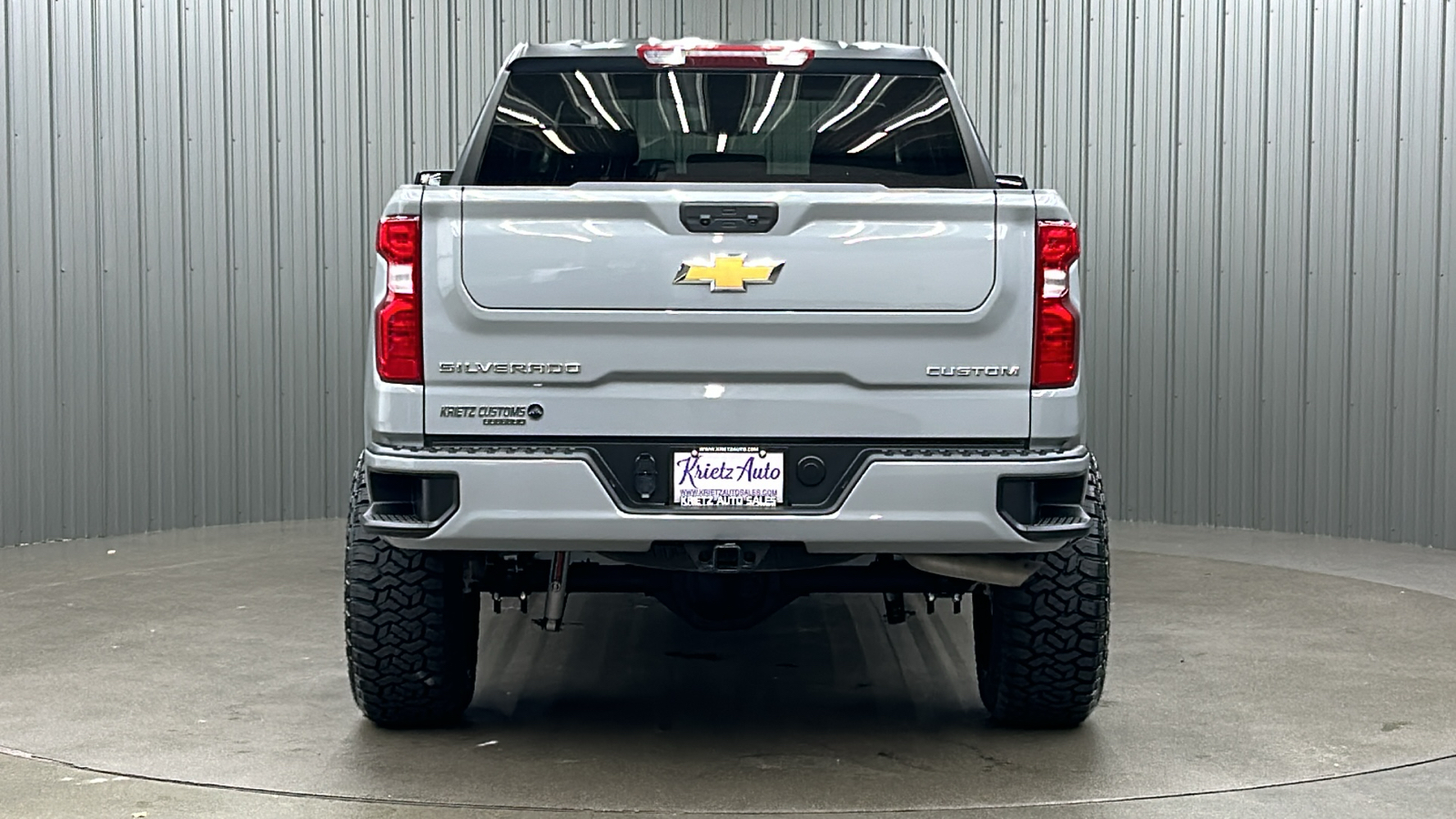 2024 Chevrolet Silverado 1500 Custom 4