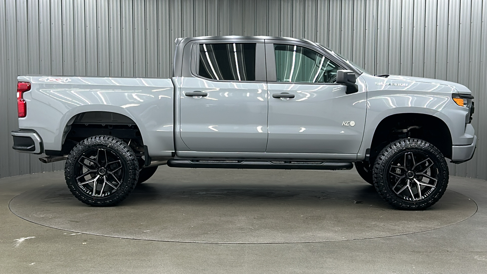 2024 Chevrolet Silverado 1500 Custom 6