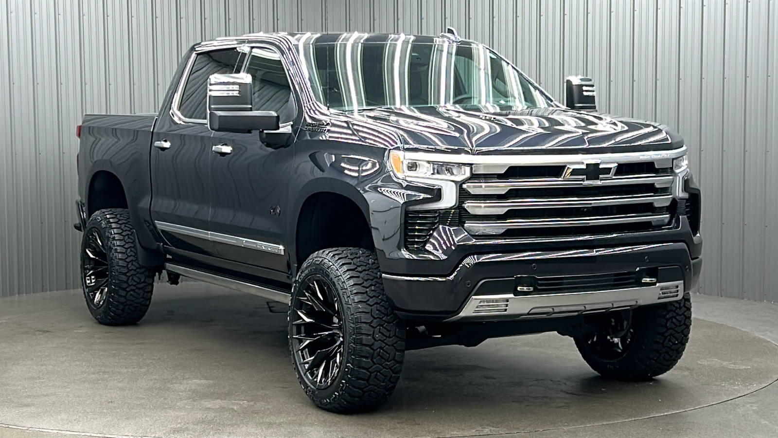 2023 Chevrolet Silverado 1500 High Country 7