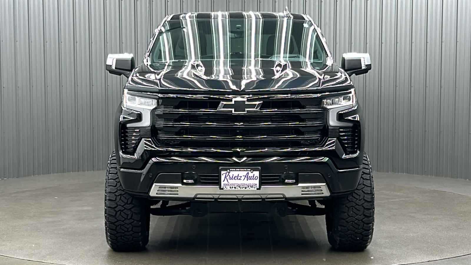 2023 Chevrolet Silverado 1500 High Country 8