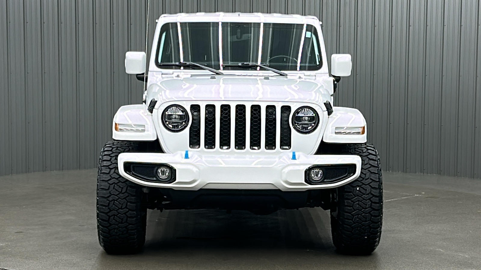 2022 Jeep Wrangler Unlimited Sahara 4xe 8