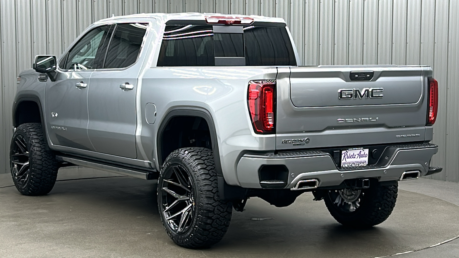 2024 GMC Sierra 1500 Denali Ultimate 3