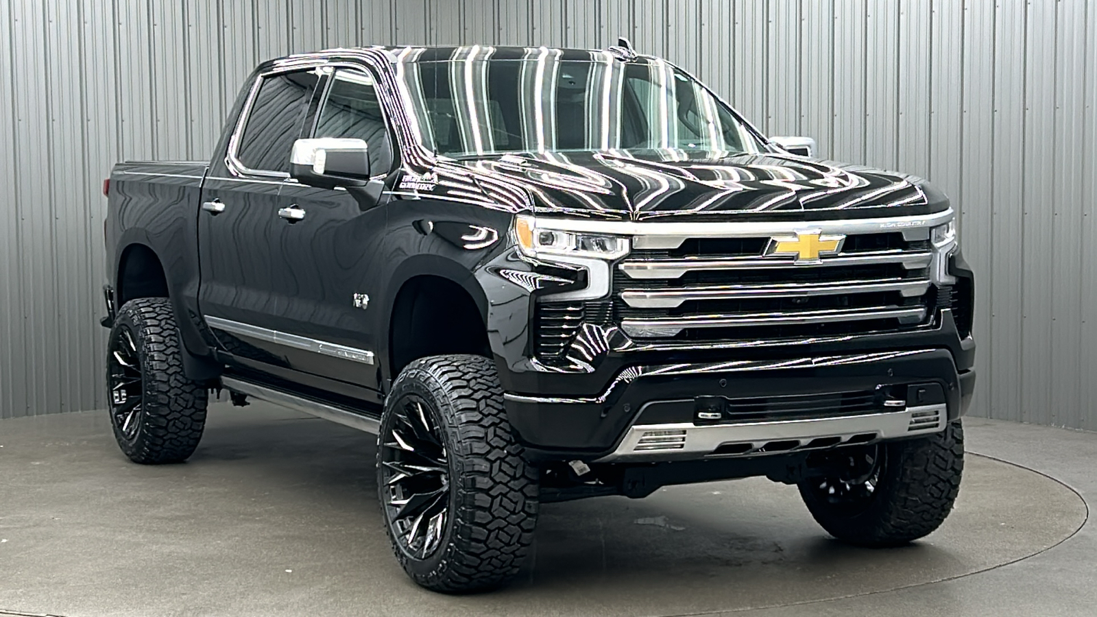 2023 Chevrolet Silverado 1500 High Country 7