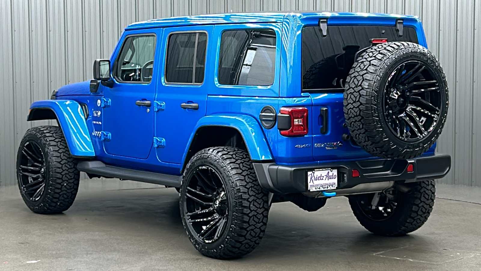 2022 Jeep Wrangler Unlimited Sahara 4xe 3