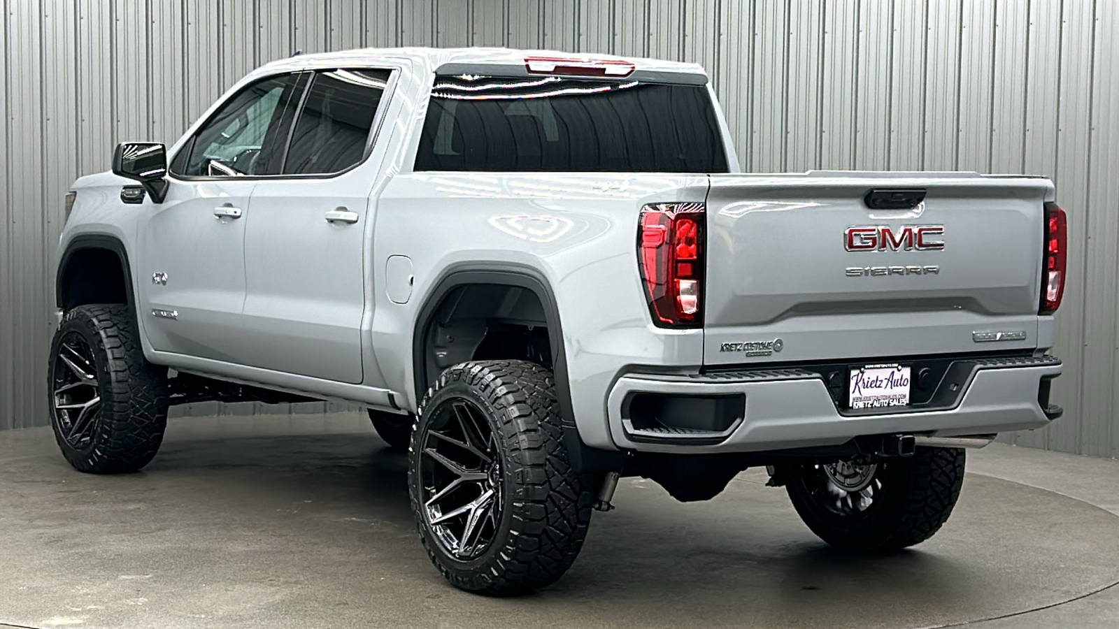 2024 GMC Sierra 1500 Elevation 3