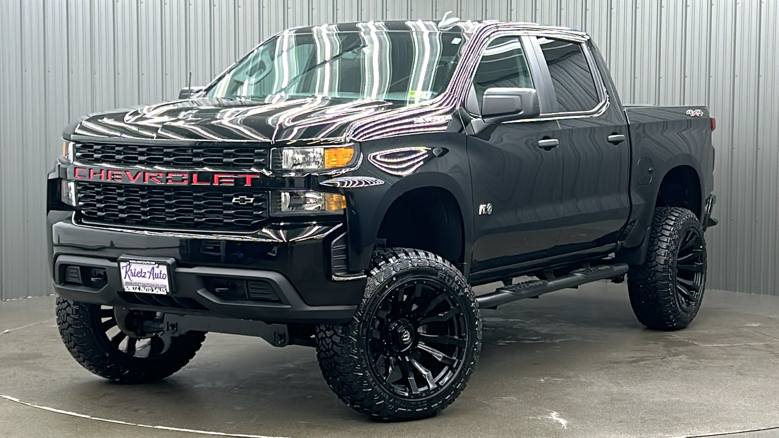 2021 Chevrolet Silverado 1500 Custom 1