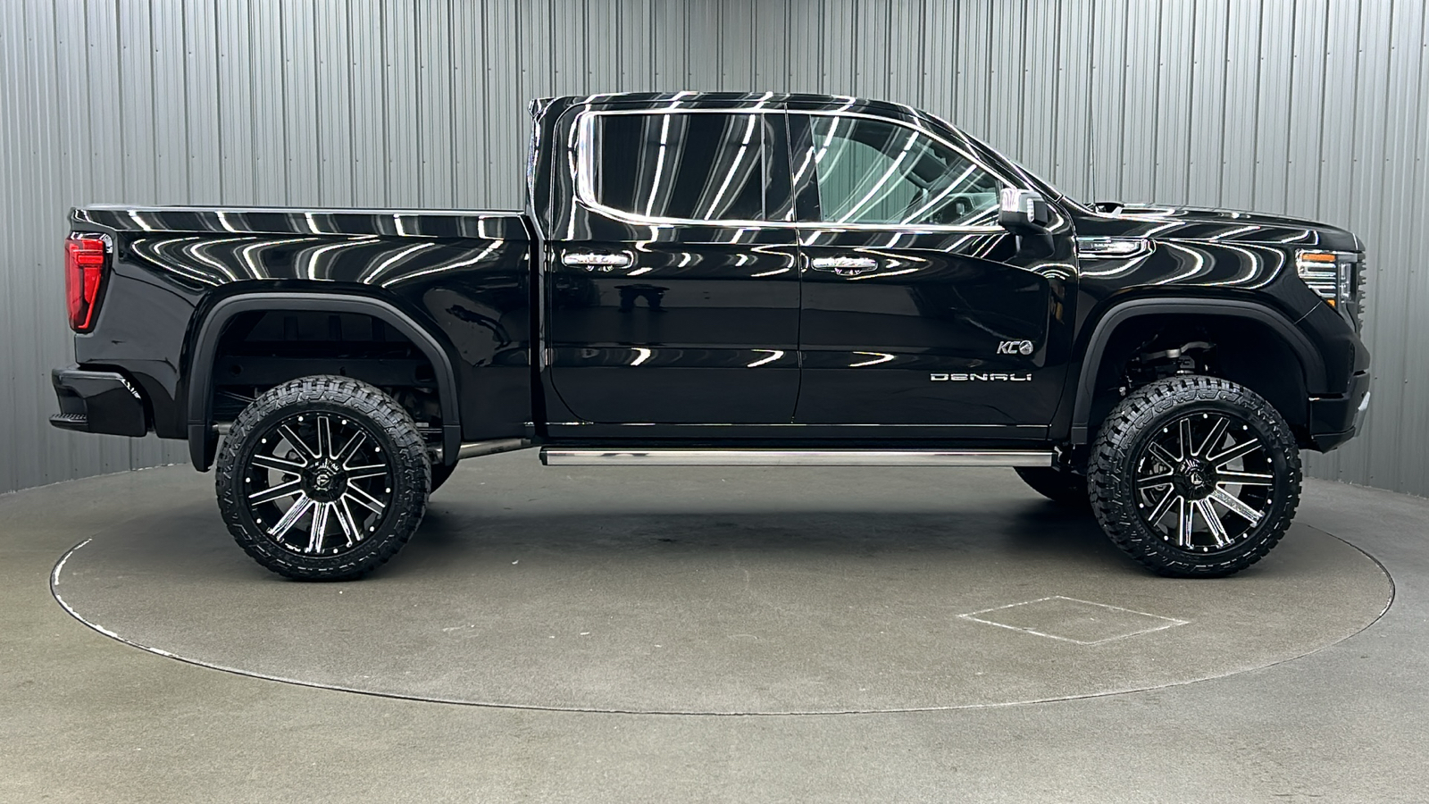 2024 GMC Sierra 1500 Denali Ultimate 6