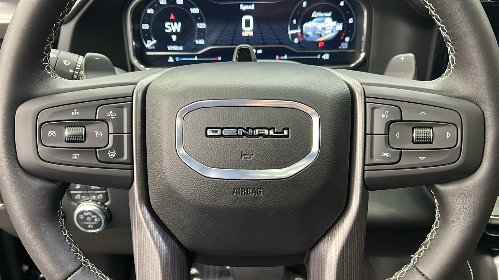 2024 GMC Sierra 1500 Denali Ultimate 28