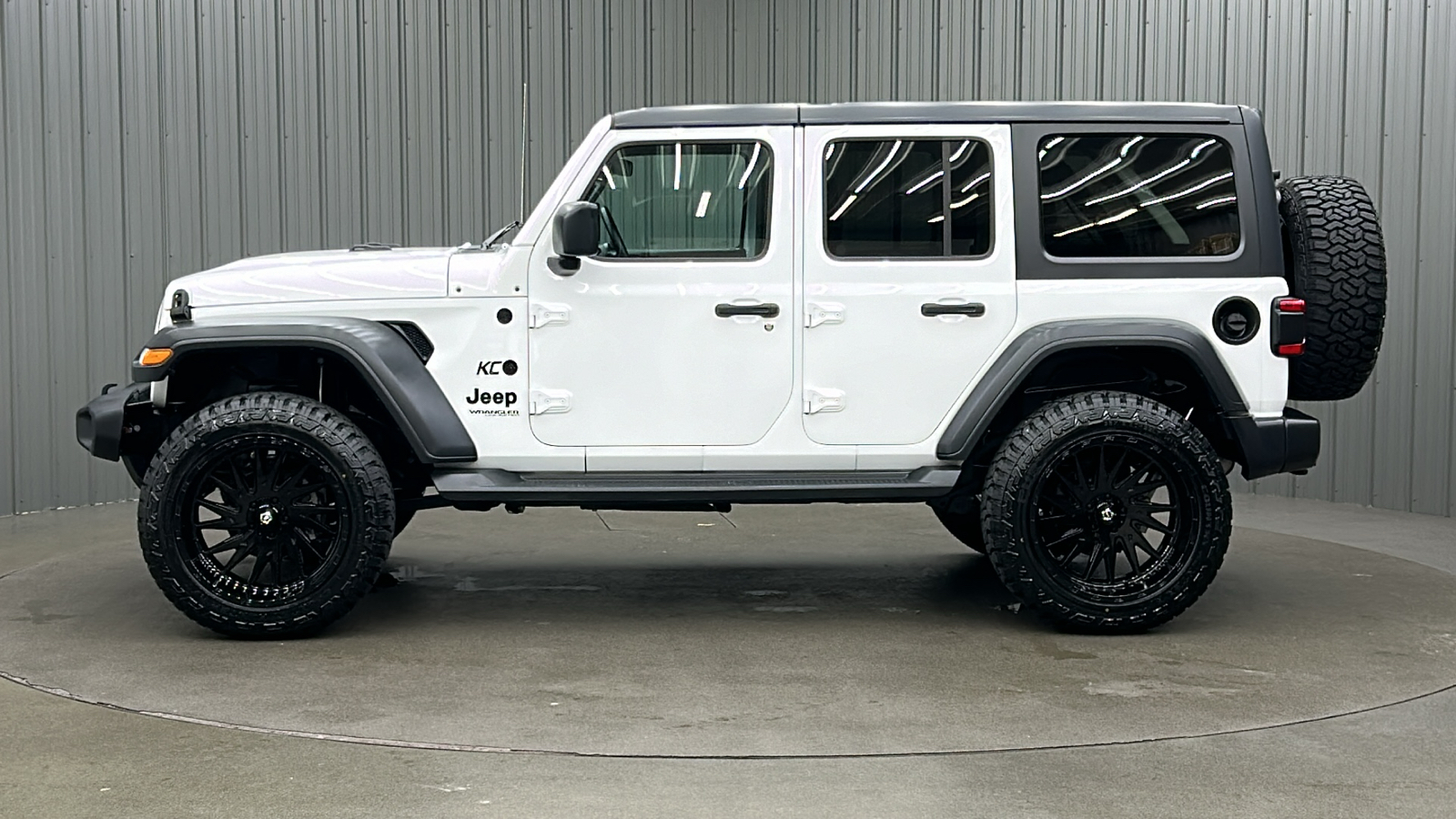 2020 Jeep Wrangler Unlimited Sport Altitude 2