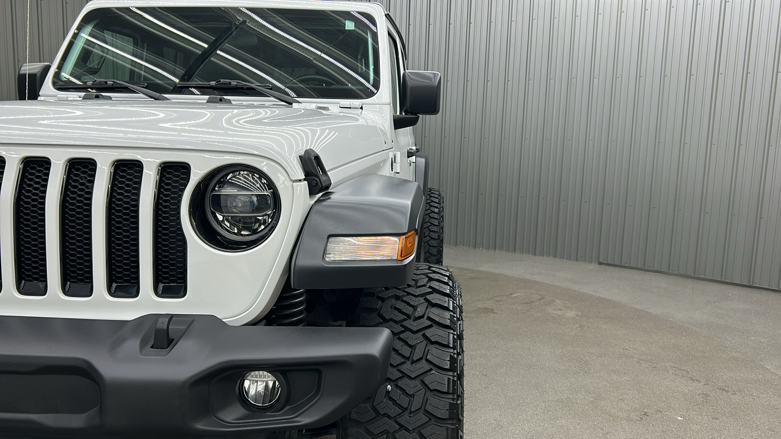 2020 Jeep Wrangler Unlimited Sport Altitude 13