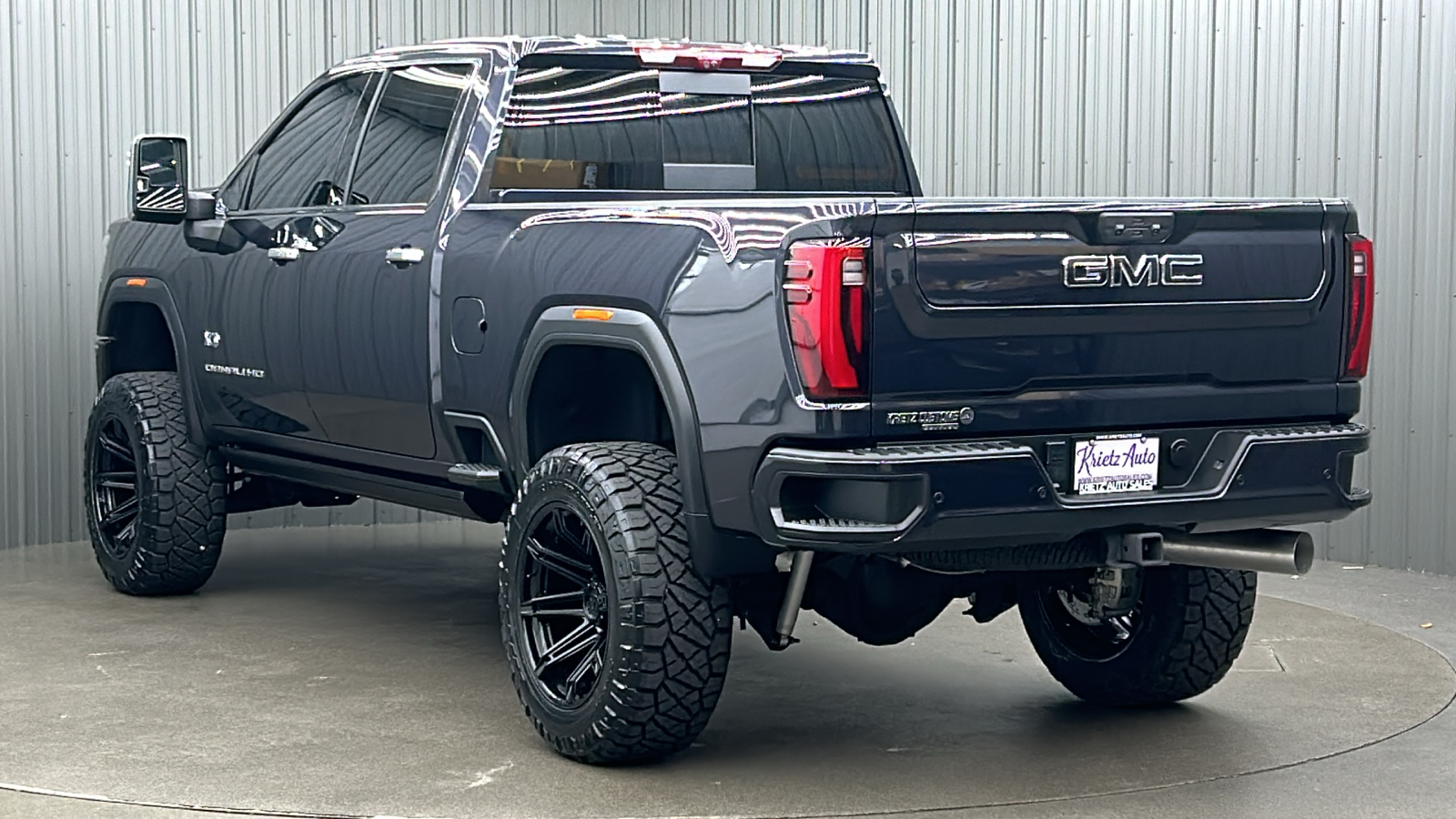 2024 GMC Sierra 2500HD Denali Ultimate 3