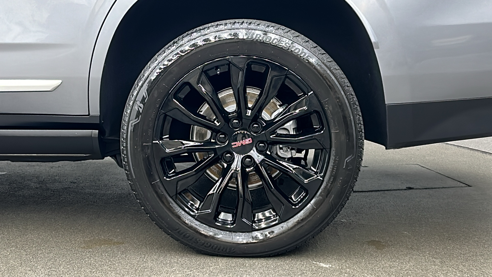 2021 GMC Yukon Denali 12