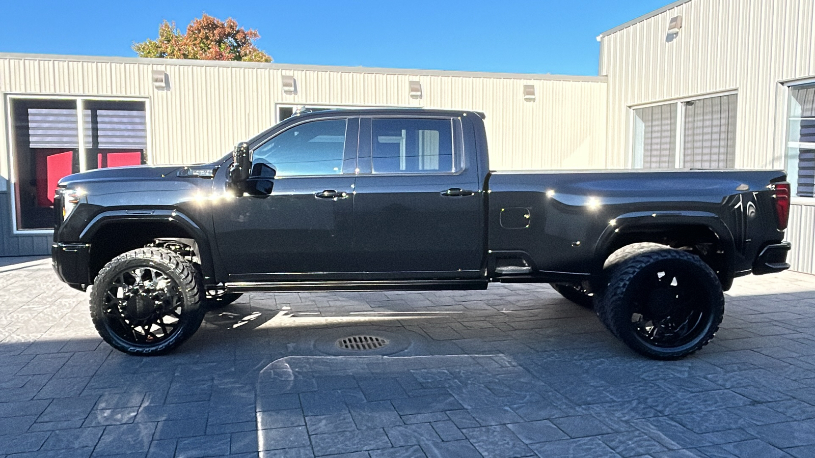 2024 GMC Sierra 3500HD Denali Ultimate 2