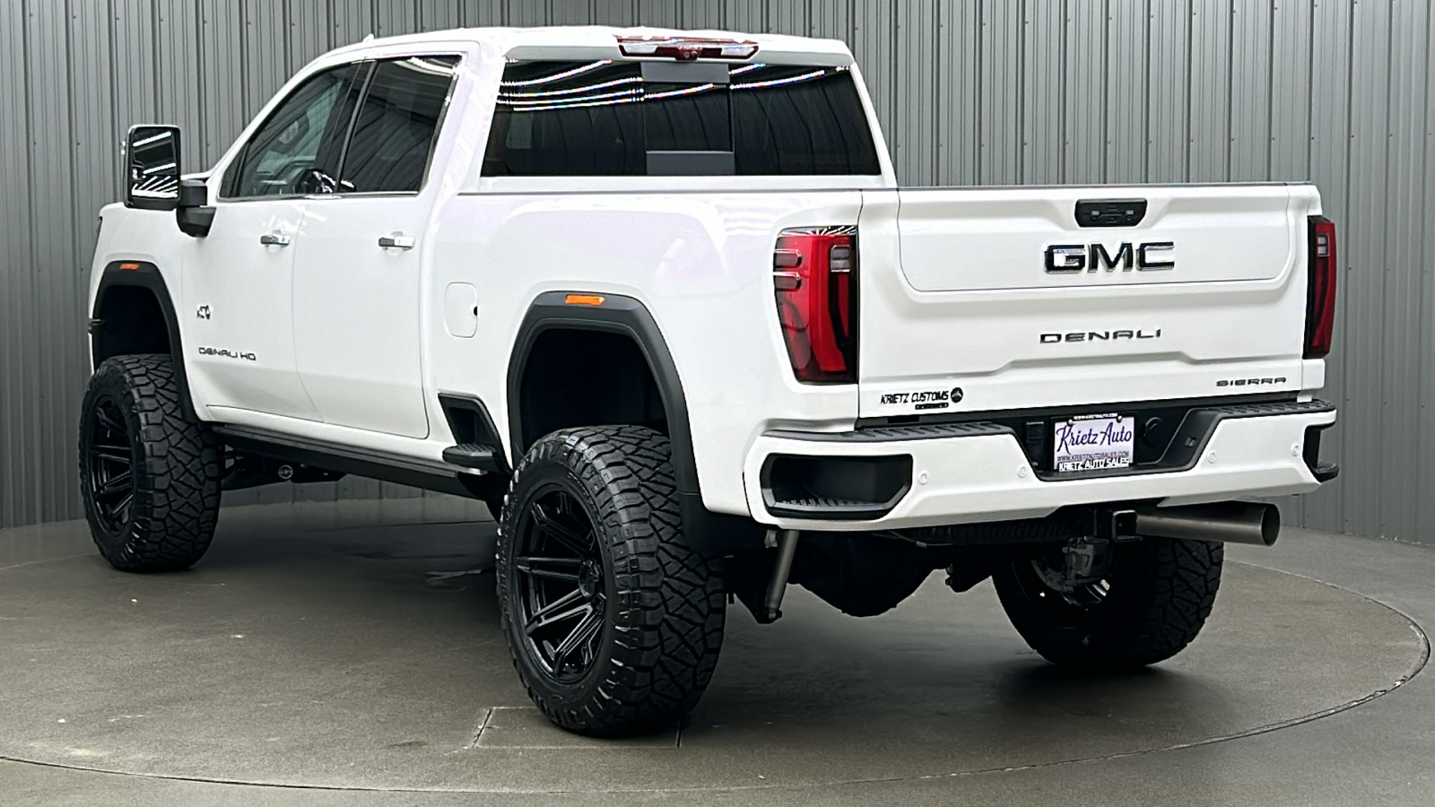 2024 GMC Sierra 2500HD Denali Ultimate 3