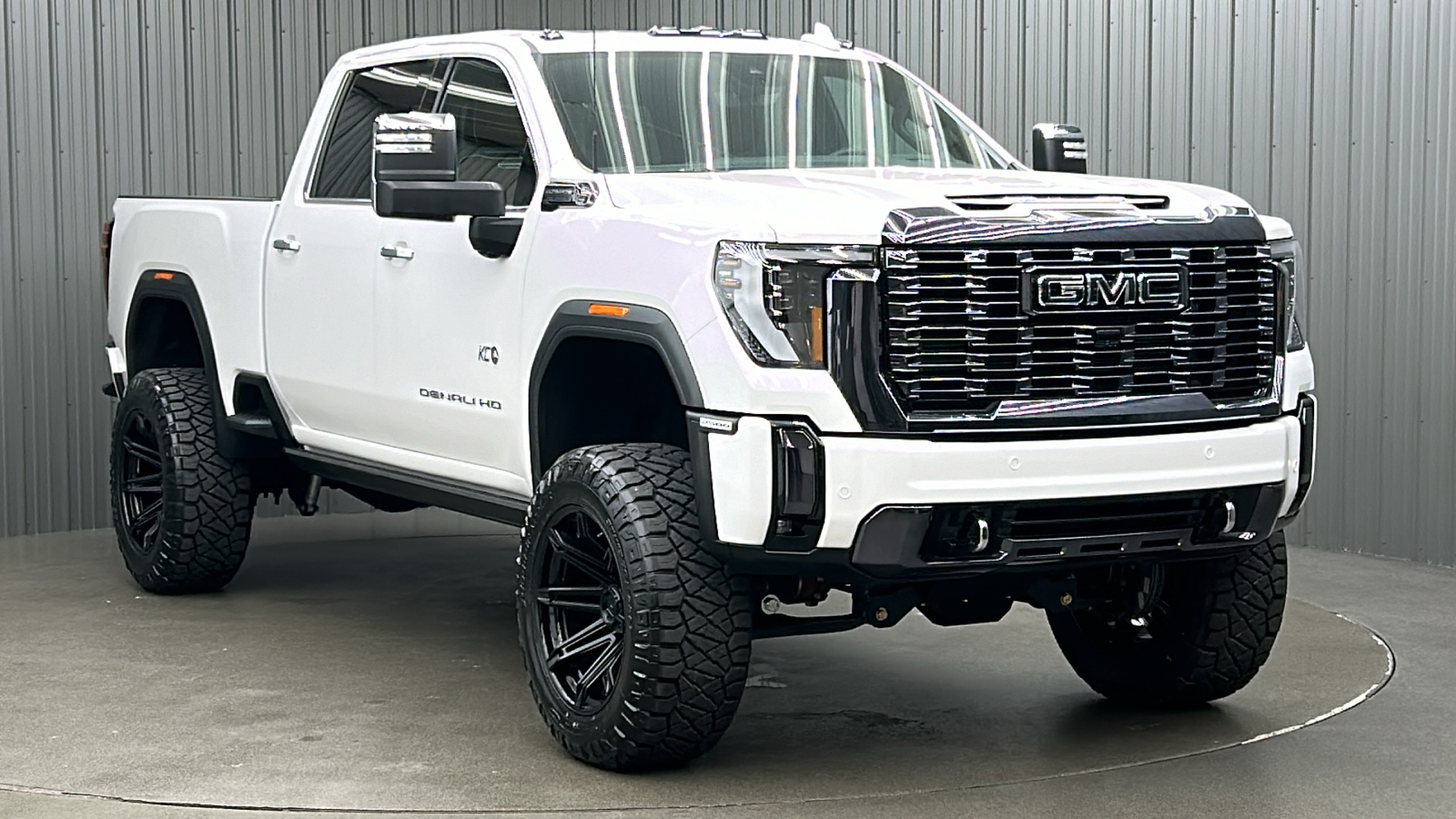 2024 GMC Sierra 2500HD Denali Ultimate 7