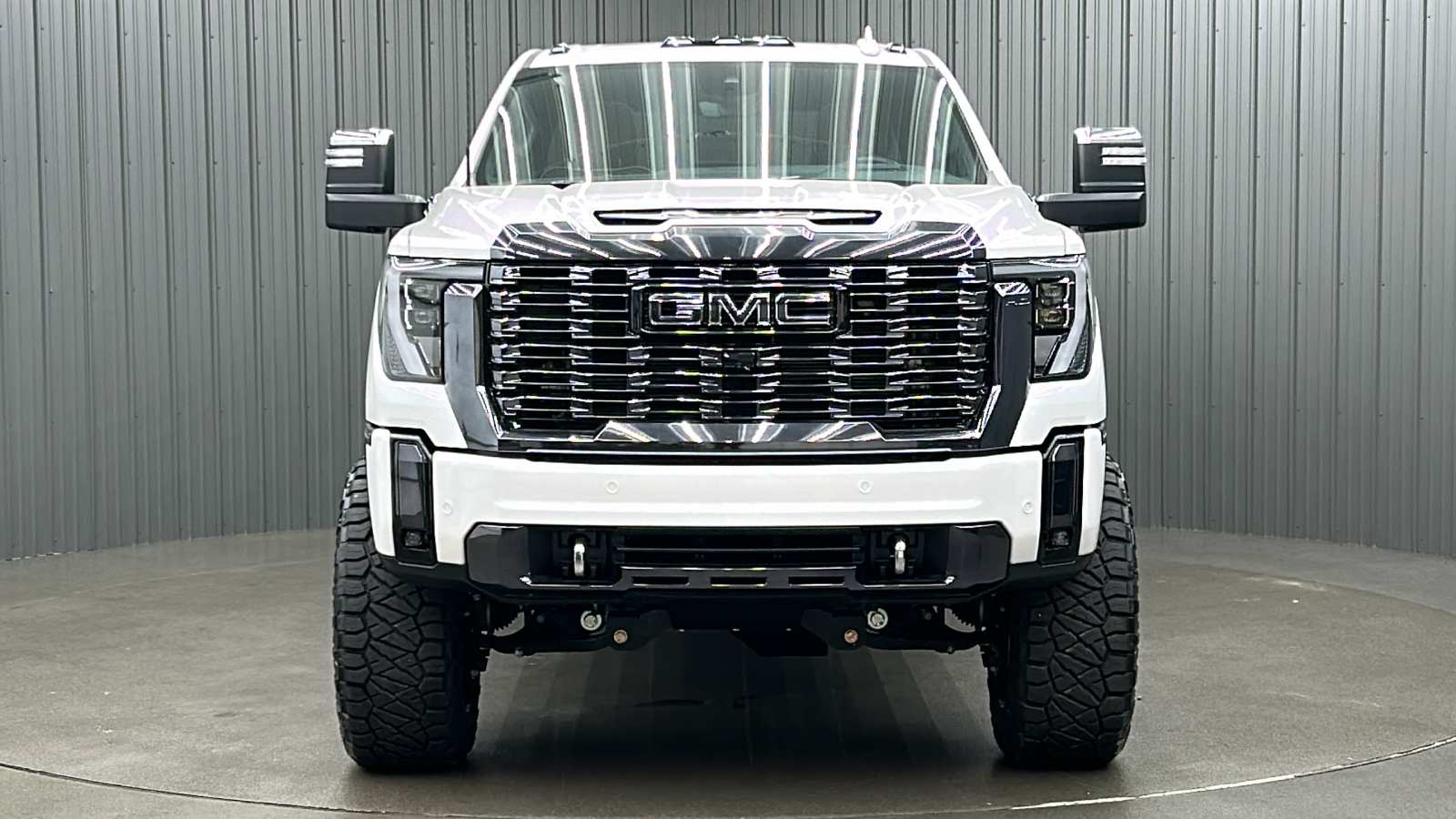 2024 GMC Sierra 2500HD Denali Ultimate 8