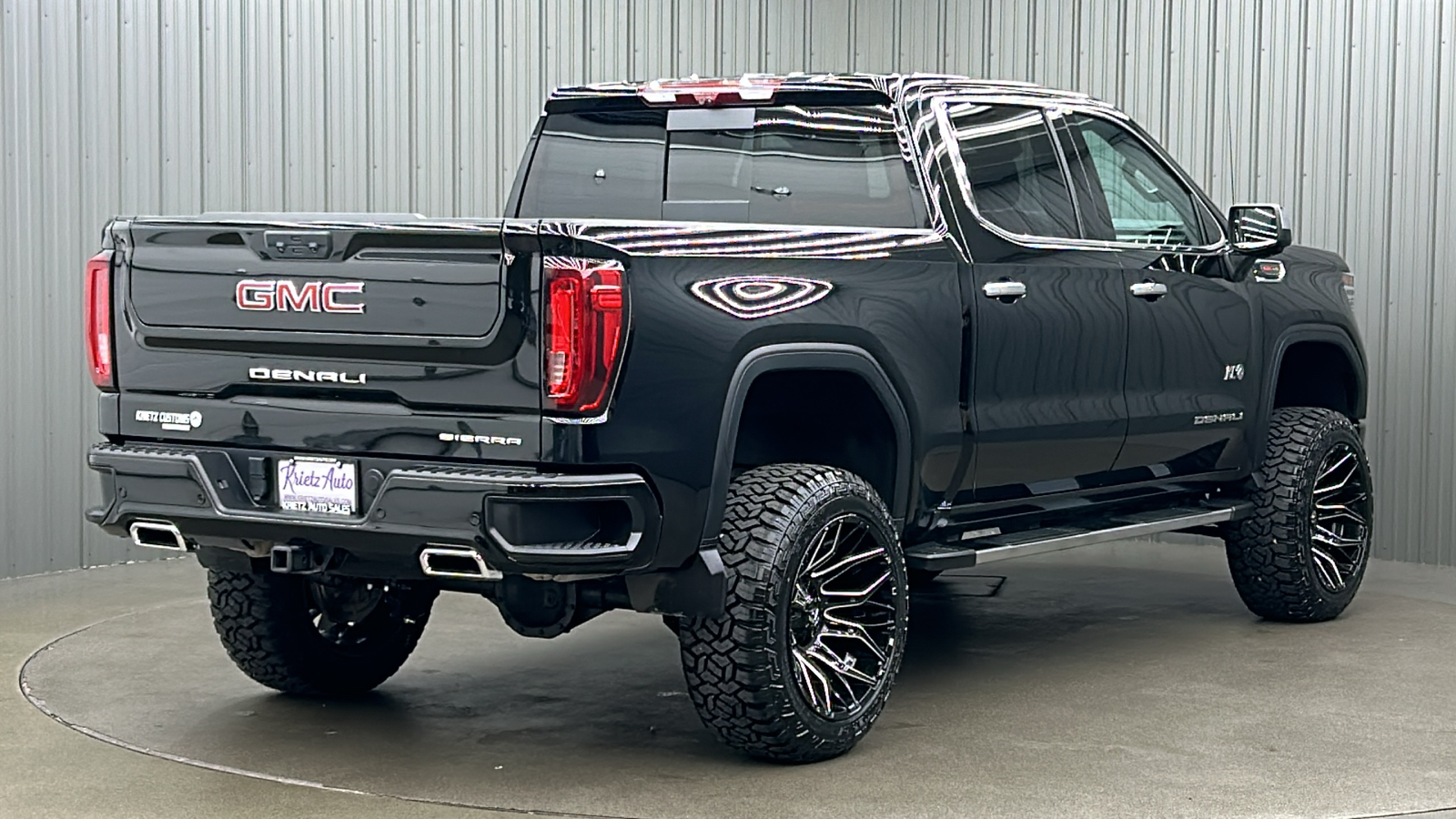 2023 GMC Sierra 1500 Denali 5