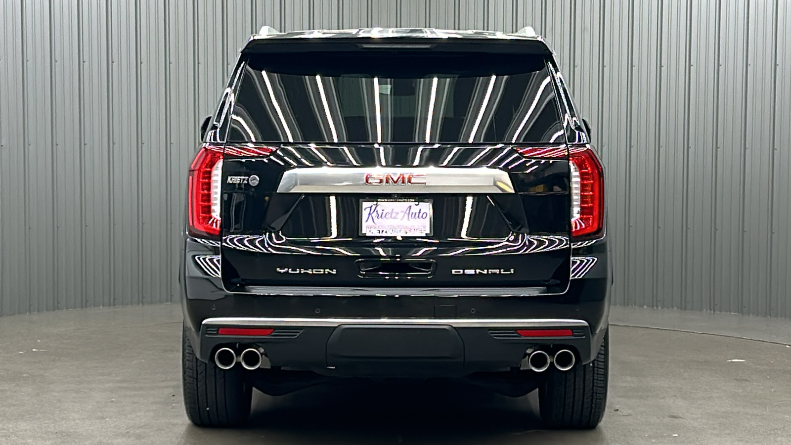 2023 GMC Yukon Denali 4