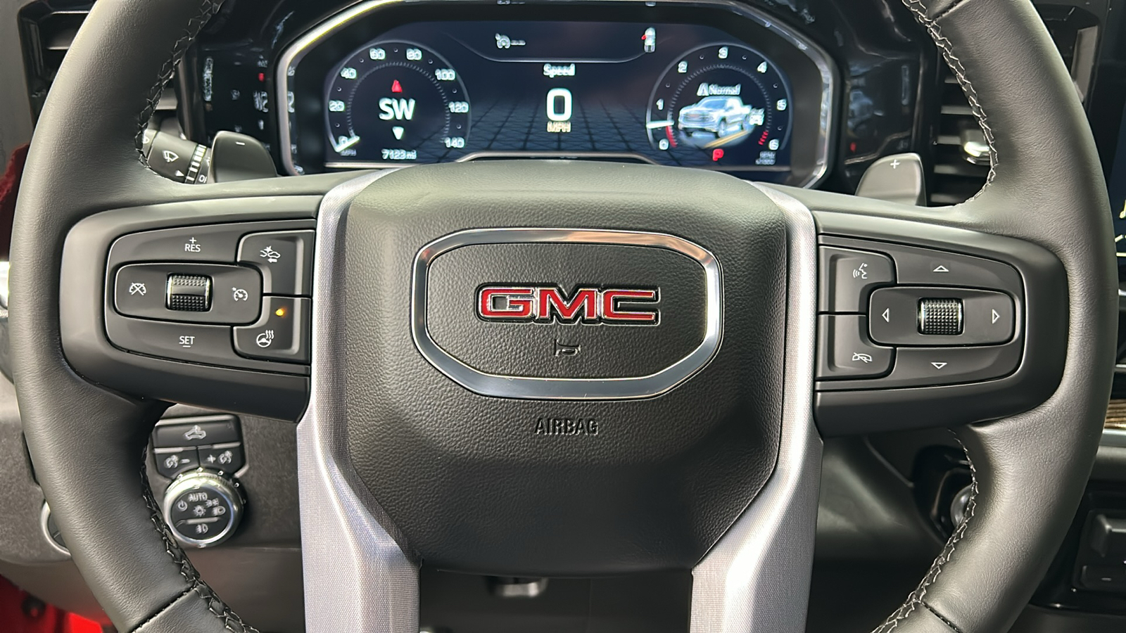 2023 GMC Sierra 1500 Elevation 28