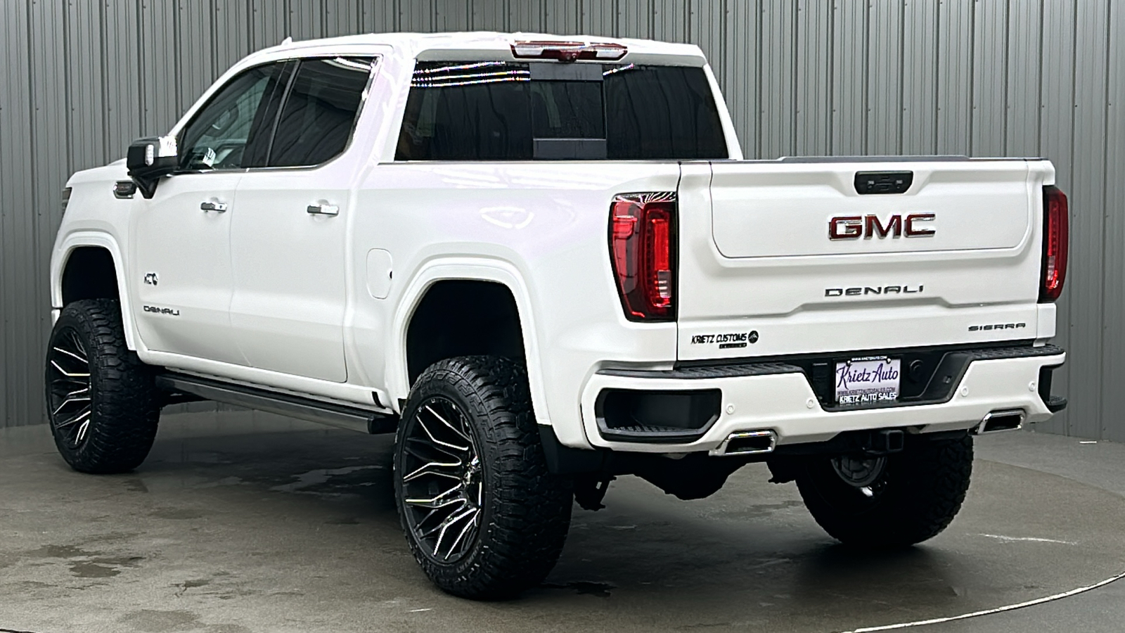 2023 GMC Sierra 1500 Denali 3