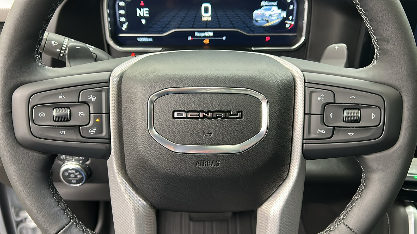 2023 GMC Sierra 1500 Denali 28