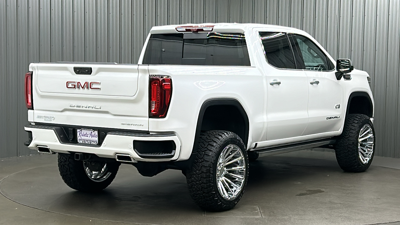 2023 GMC Sierra 1500 Denali 5